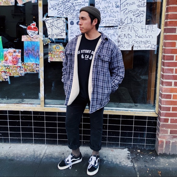 Meet your Posher, Daniel - Picture 1 of 1